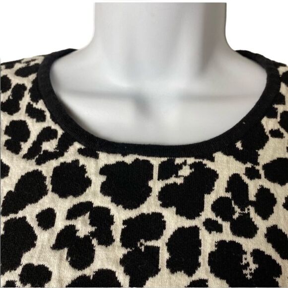 Vince Camuto Leopard Print Long Sleeve Sweater L - Picture 5 of 7
